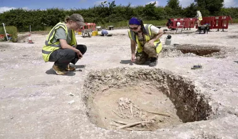 Stunning discoveries about the secrets of Iron Age women in England revealed